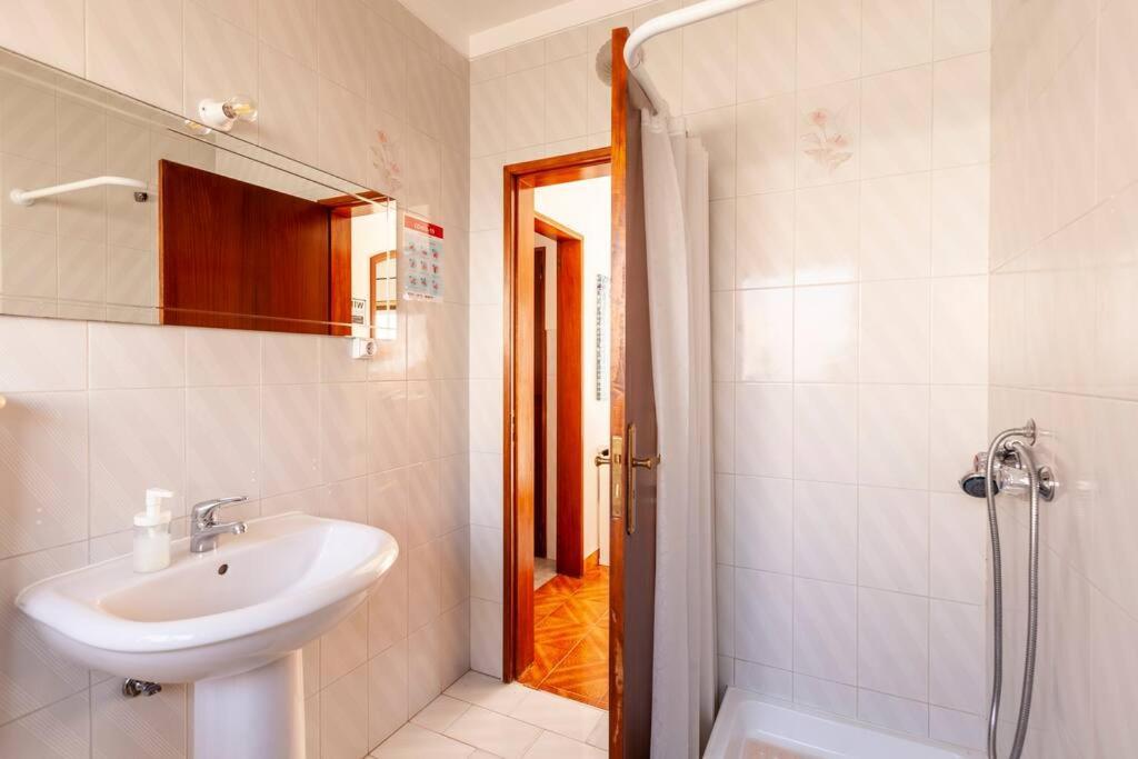 Ninestories Baleal Villa Ferrel  Eksteriør bilde
